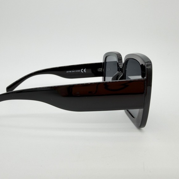 Oversized Square Sunglasses Black Retro Mod Thick Frame LS7180 UV400 Protection - Picture 3 of 7
